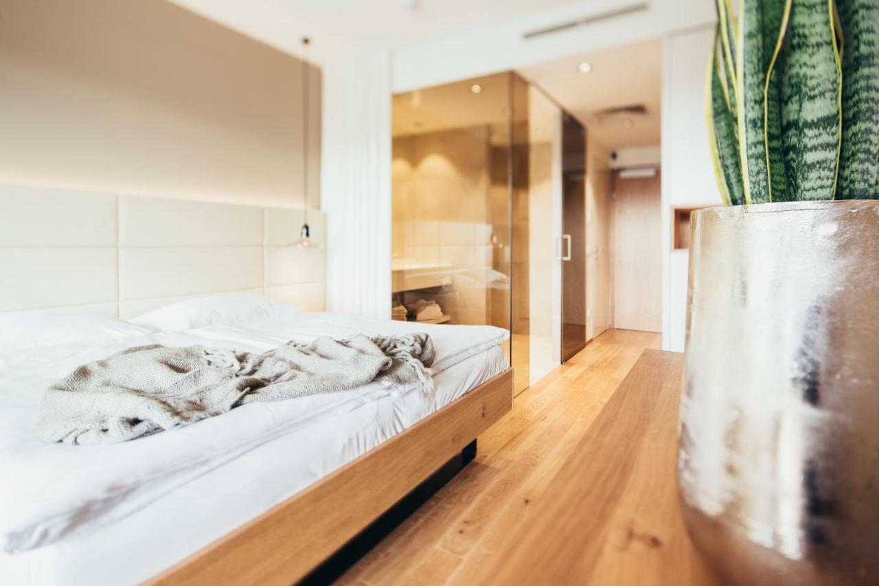 Hotel Kowald Loipersdorf Fürstenfeld エクステリア 写真